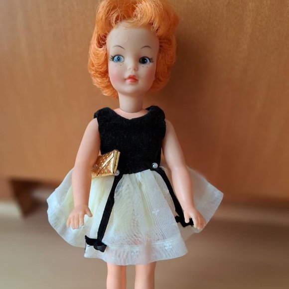 Vintage 1963 Redhead Pepper Doll (Tammy's Little Sister) - Picture 3 of 9
